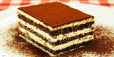 Tiramisu Keki